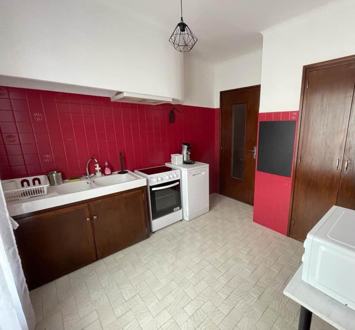 Lg Rite Appartement Avec Jardin Prades  Zimmer foto